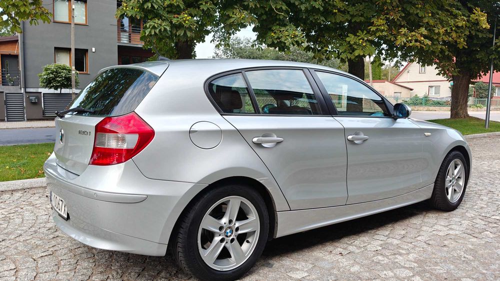 BMW 1 E87 2.0i benzyna 150km przebieg 170tyś oryginalny