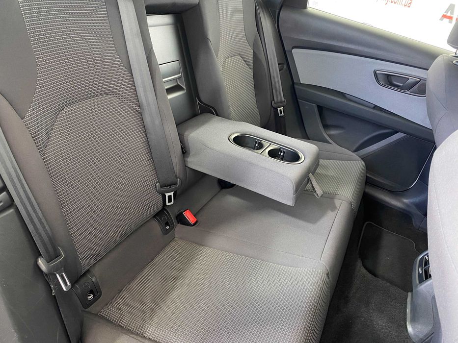 Seat Leon 2018 рік, Автомат