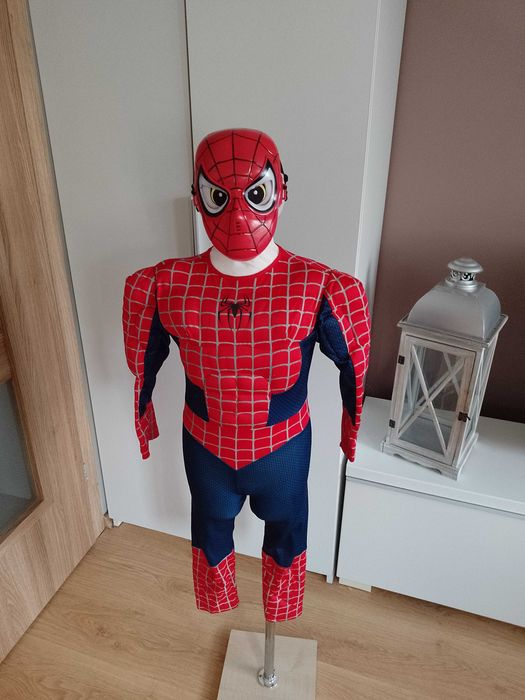 Strój karnawałowy SPIDERMAN PAJĄKA mięśnie przebranie 110/116 (1)