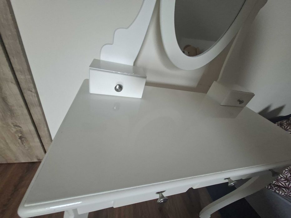 Toaletka ikea biała