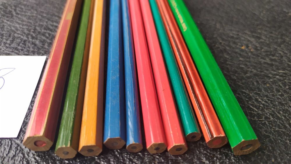 Карандаши СССР. Сфетофор, Кремль, Украина, Деловой и др.