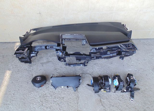 Toyota chr c-hr tablier airbags cintos