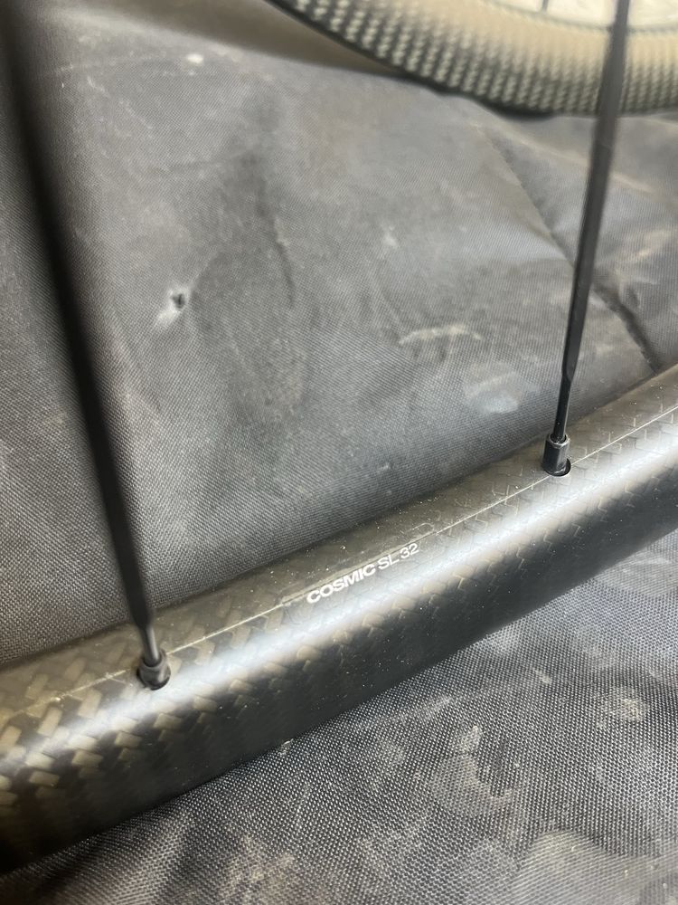 Rodas Mavic Cosmic sl 32 carbon