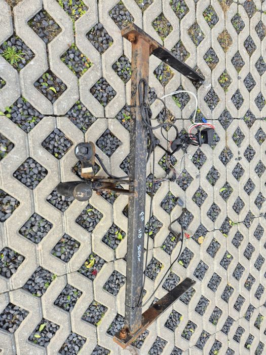 Hak holowniczy ford focus mk3 hb sedan