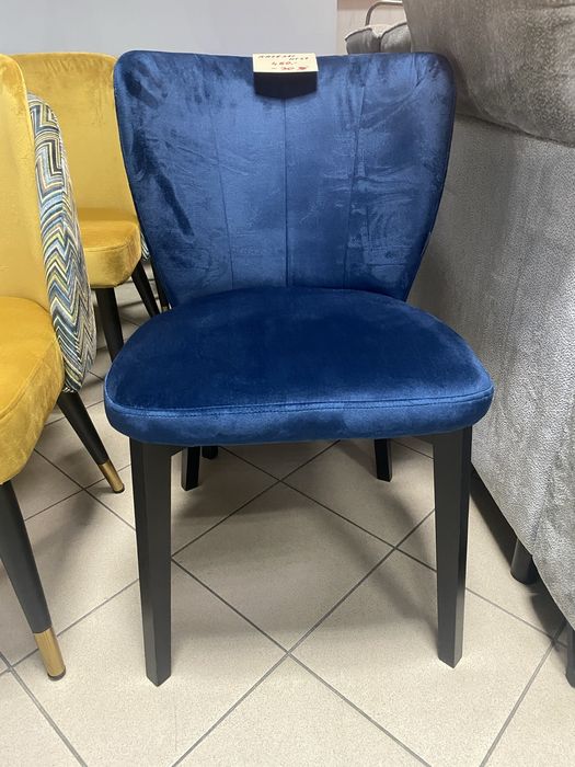 Krzesło granatowe welvetowe glamour nowoczesny styl eleganckie nowe