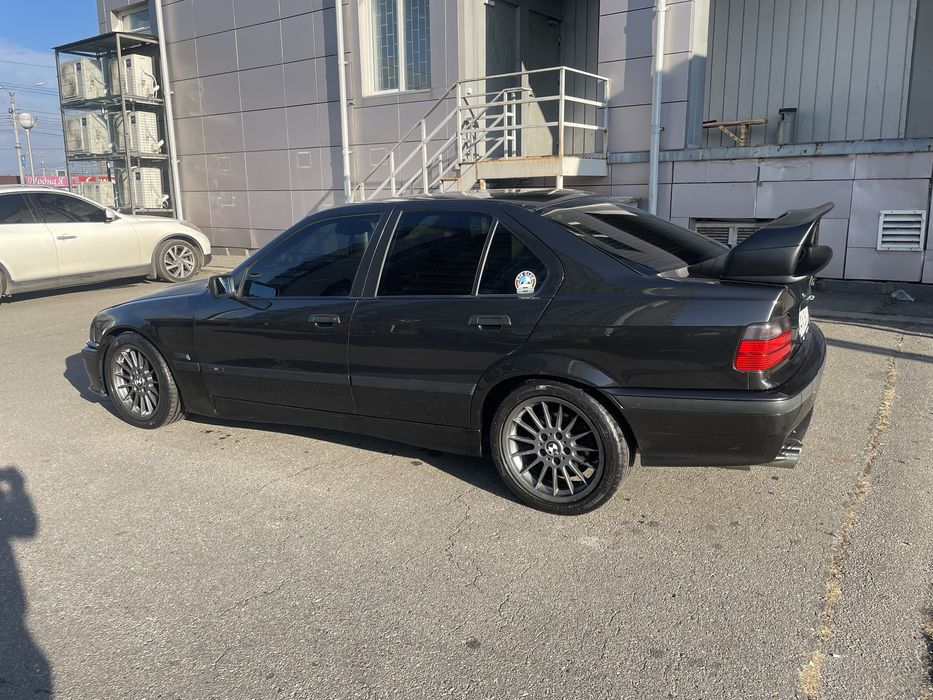 Продам БМВ Е36 в хорошем состояние