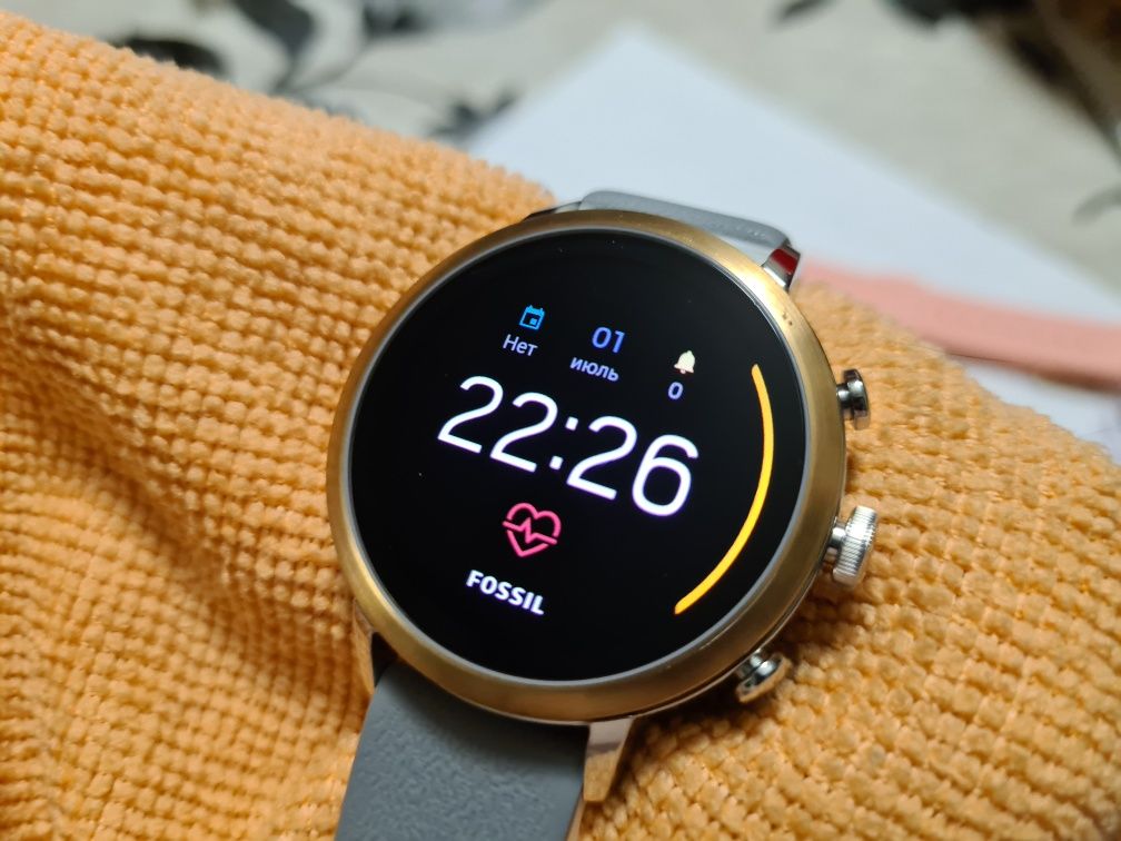 Смарт Часы Fossil Gen 4 Q Venture HR WEAR OS model: DW7F1