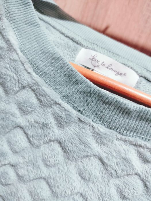 Піжама велюрова стан нової  кофта штани