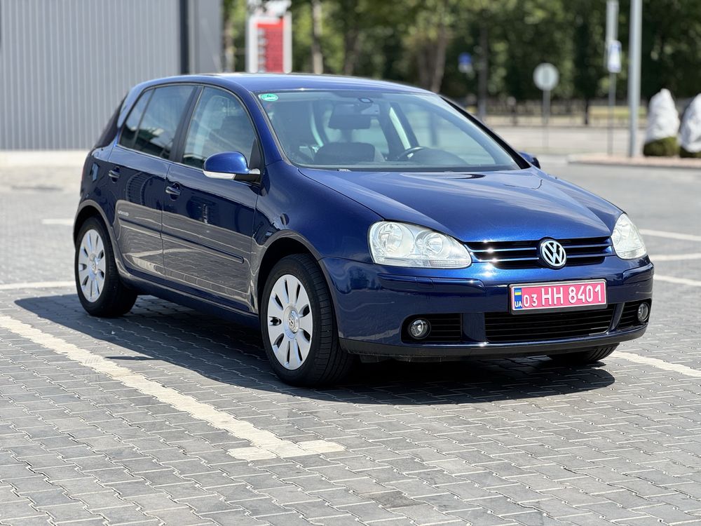 Продам Volkswagen Golf V MPI
