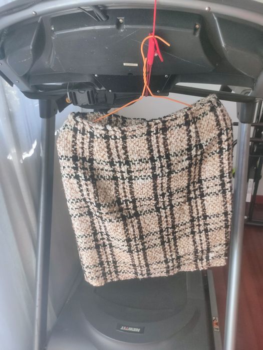 Casaco vermelho como novo,,Capa ver novo em baleado fato como novo