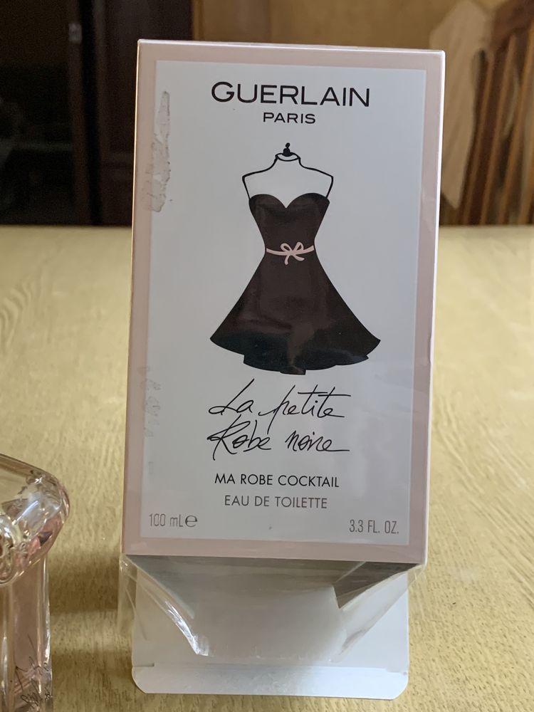 Guerlain La petite robe noire