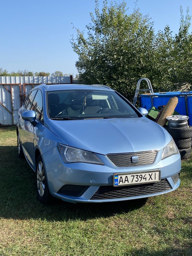 Seat Ibiza 2012 року