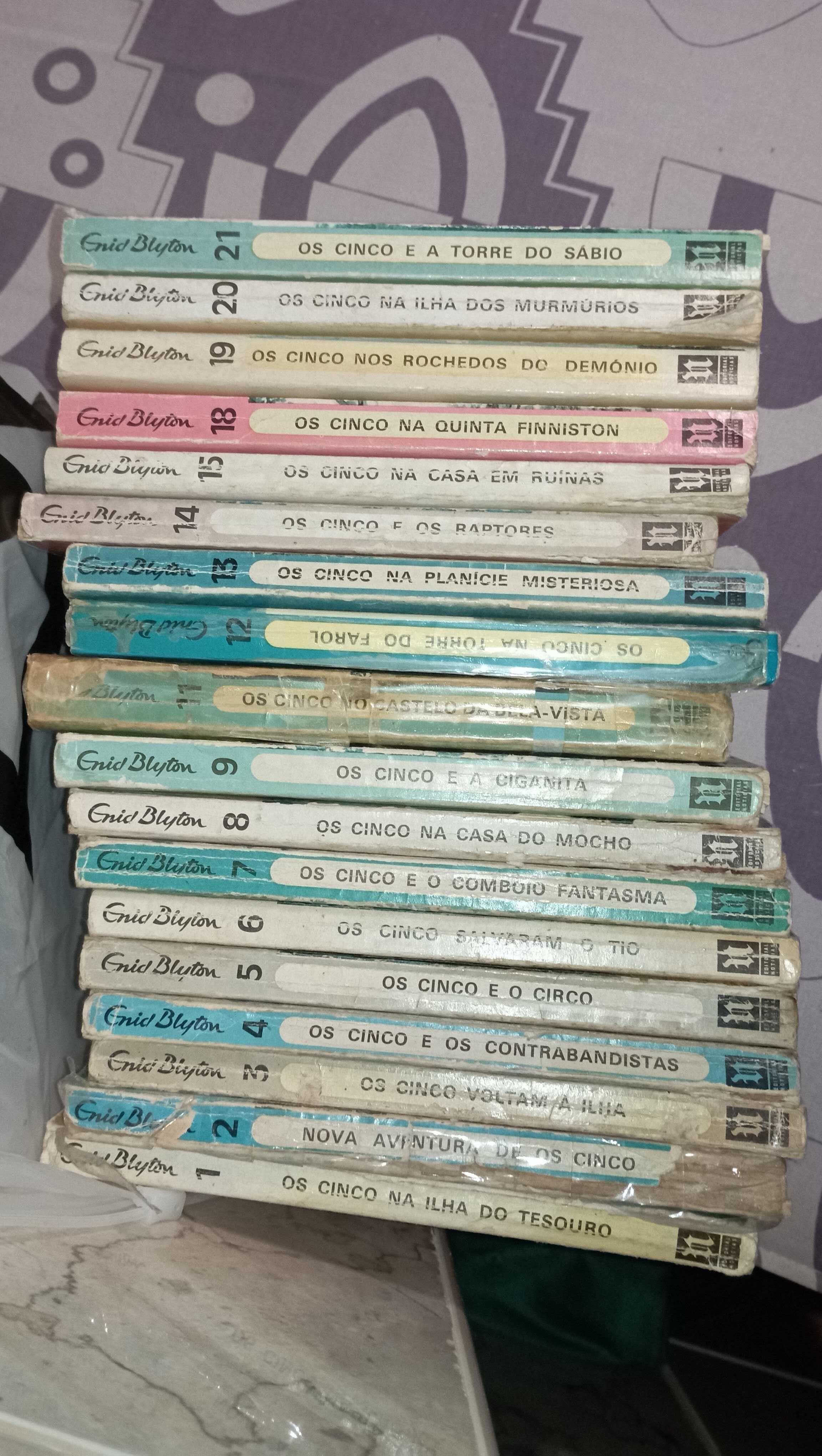 Colecção de livros vintage: Os Cinco