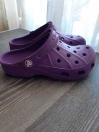 Crocs для дівчинки, J1