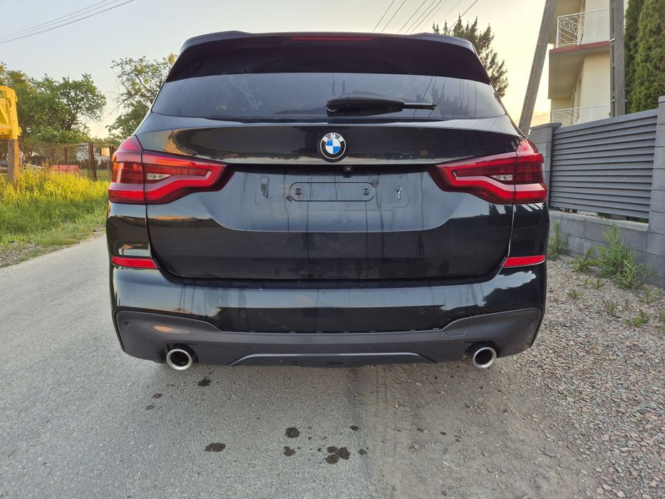 Tył karoseria dupa bmw X3  G01 nr.lakieru 475