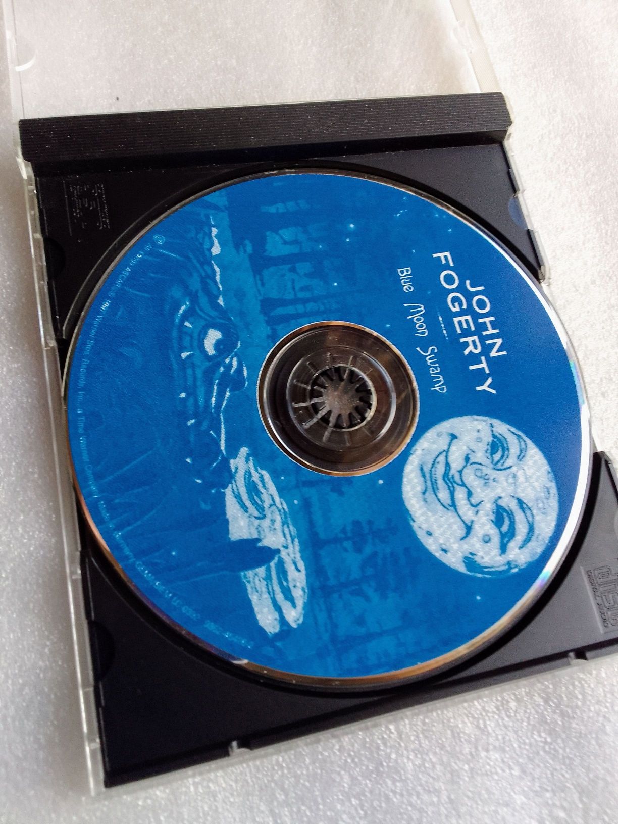 JOHN FOGERTY "Blue Moon Swamp". CD Audio.
