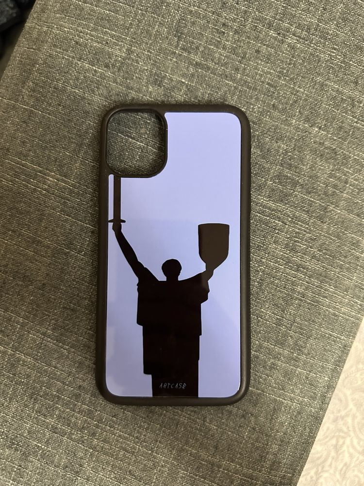 Продам чохли на айфон 11