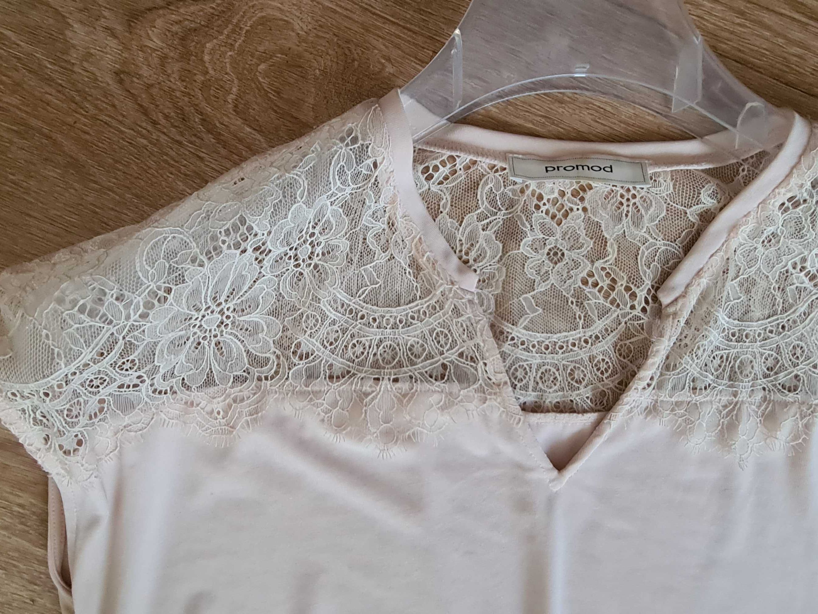Elegancka bluzeczka PROMOD