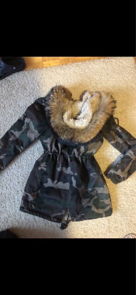 Parka moro z jenotem xs khaki zimowa parkaNaturalne futro
