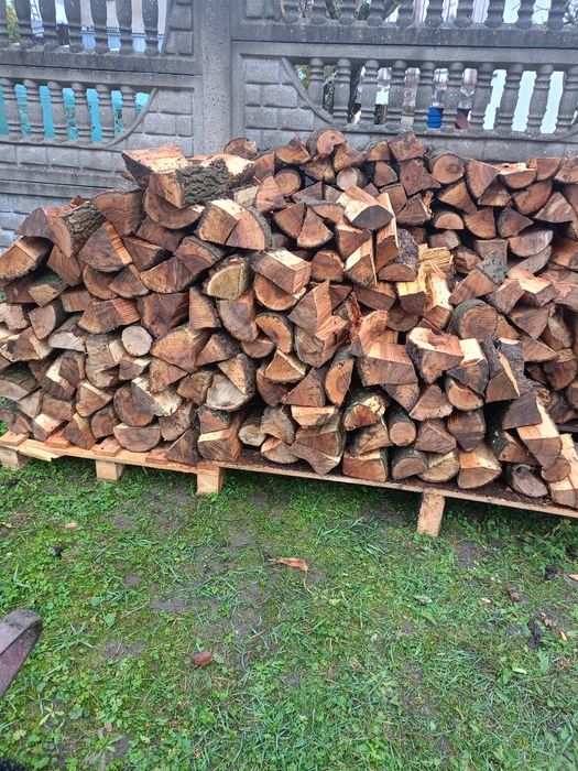Drewno opałowe kominkowe lub do pieca