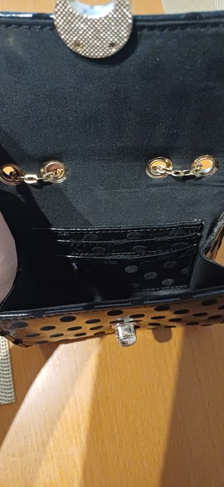 Torebka kopertowa na ramię