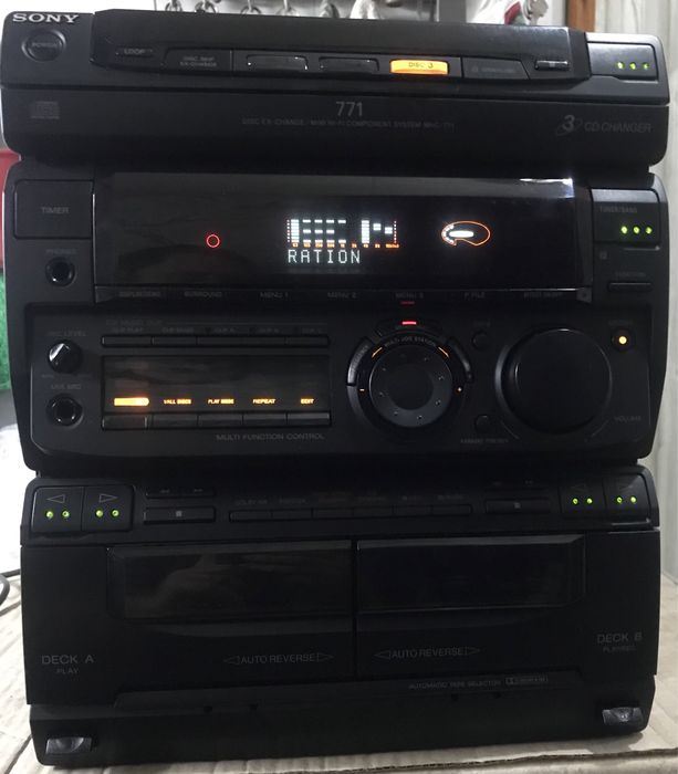 Музыкальный центр Sony mhc-771 (голова)