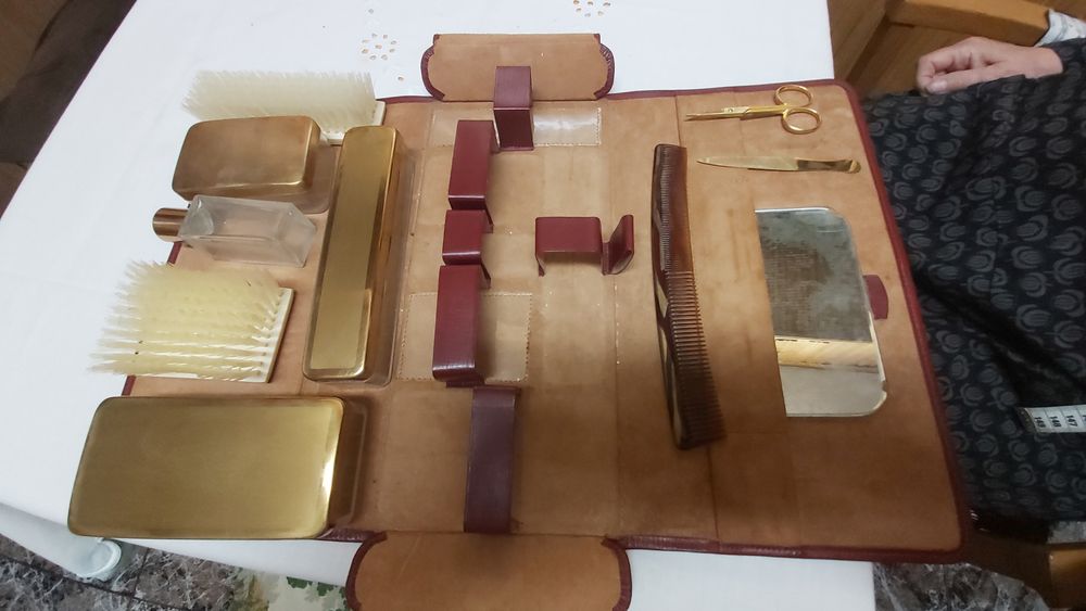 Komplet akcesoriów do golenia,mycia