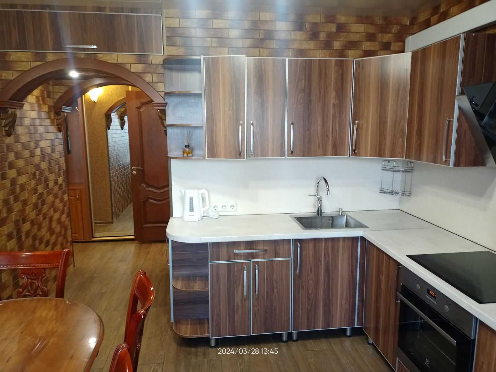 Сдается 2-х комн. квартира в новостройке на Космосе 68 кв.м + парковка