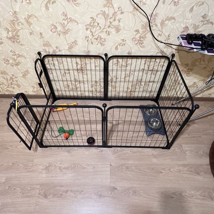 Клітка для домашніх улюбленців