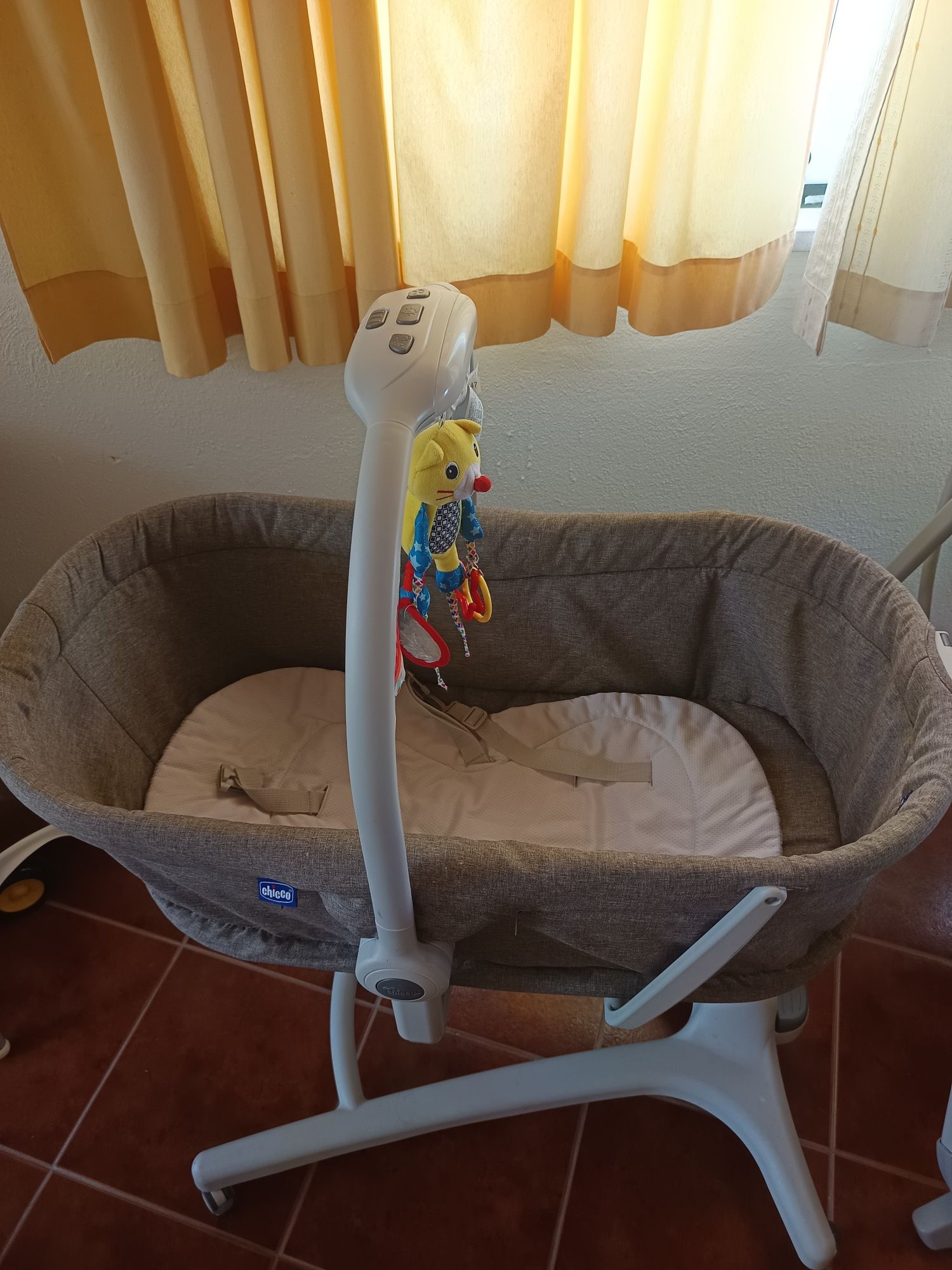 Conjunto berço e espreguiçadeira Chicco
