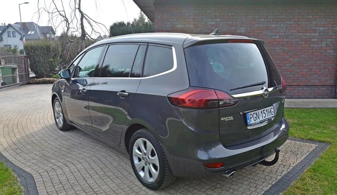 Opel Zafira Tourer 2.0