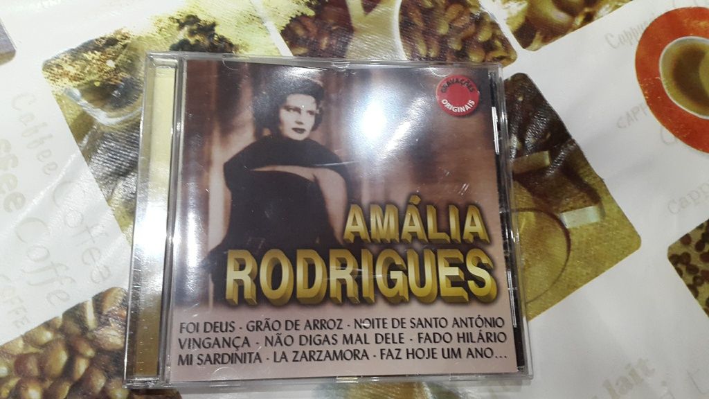 Cd amalia bom estado