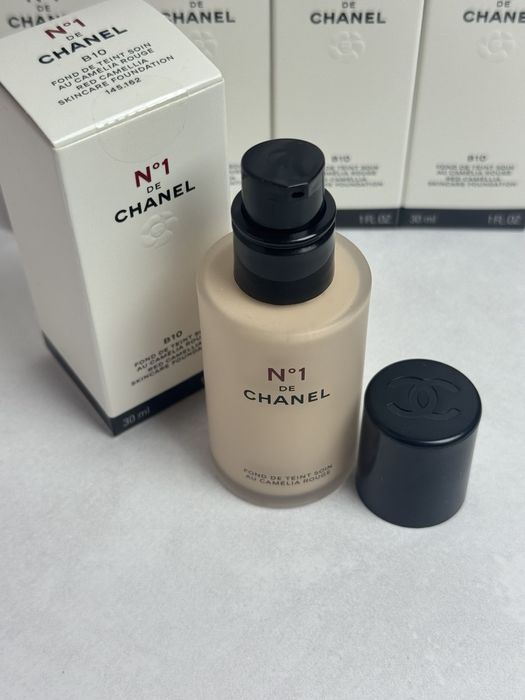 Тональний крем Chanel B10