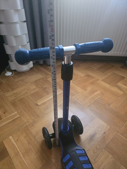 Hulajnoga balansowa dla dziecka.