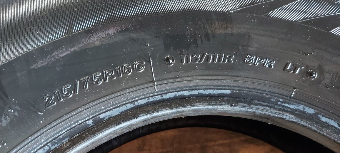 Opony zimowe 215/75/16C LASSA WINTUS 2