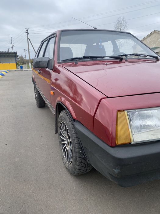Продам ваз 2109  .