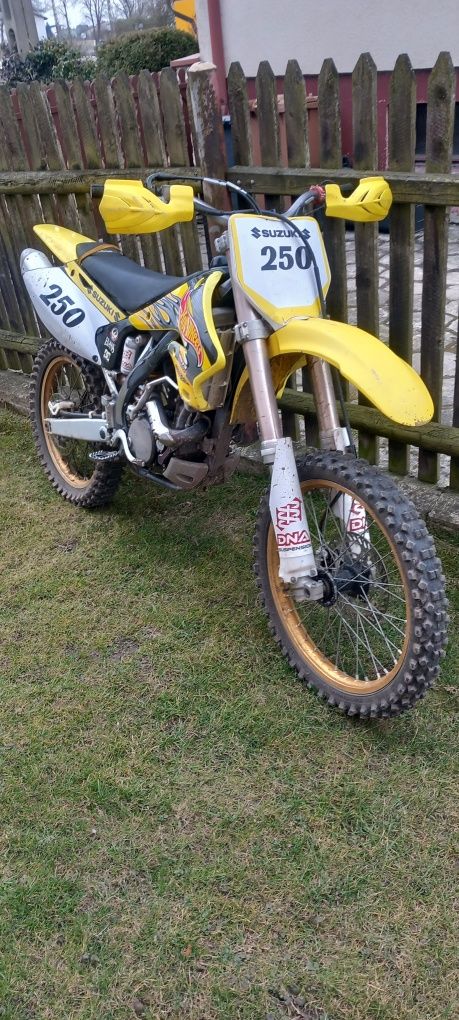 Cross suzuki rmz 250
