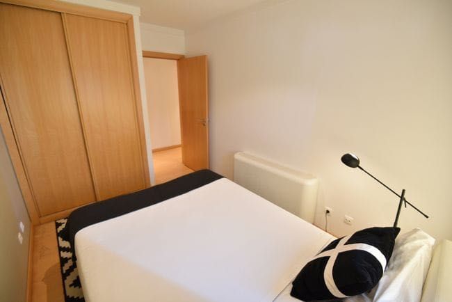 Arrendamento de apartamento T3, Avenida Dom João II, Parque das Nações