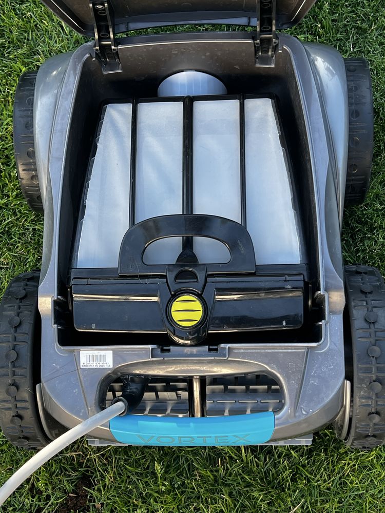 Odkurzacz basenowy Zodiac Vortex 3505