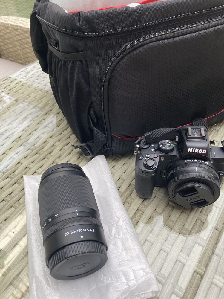 NIKON Z50 body + NIKKOR Z Z DX 16-50 + NIKKOR D 50-250 + osprzęt