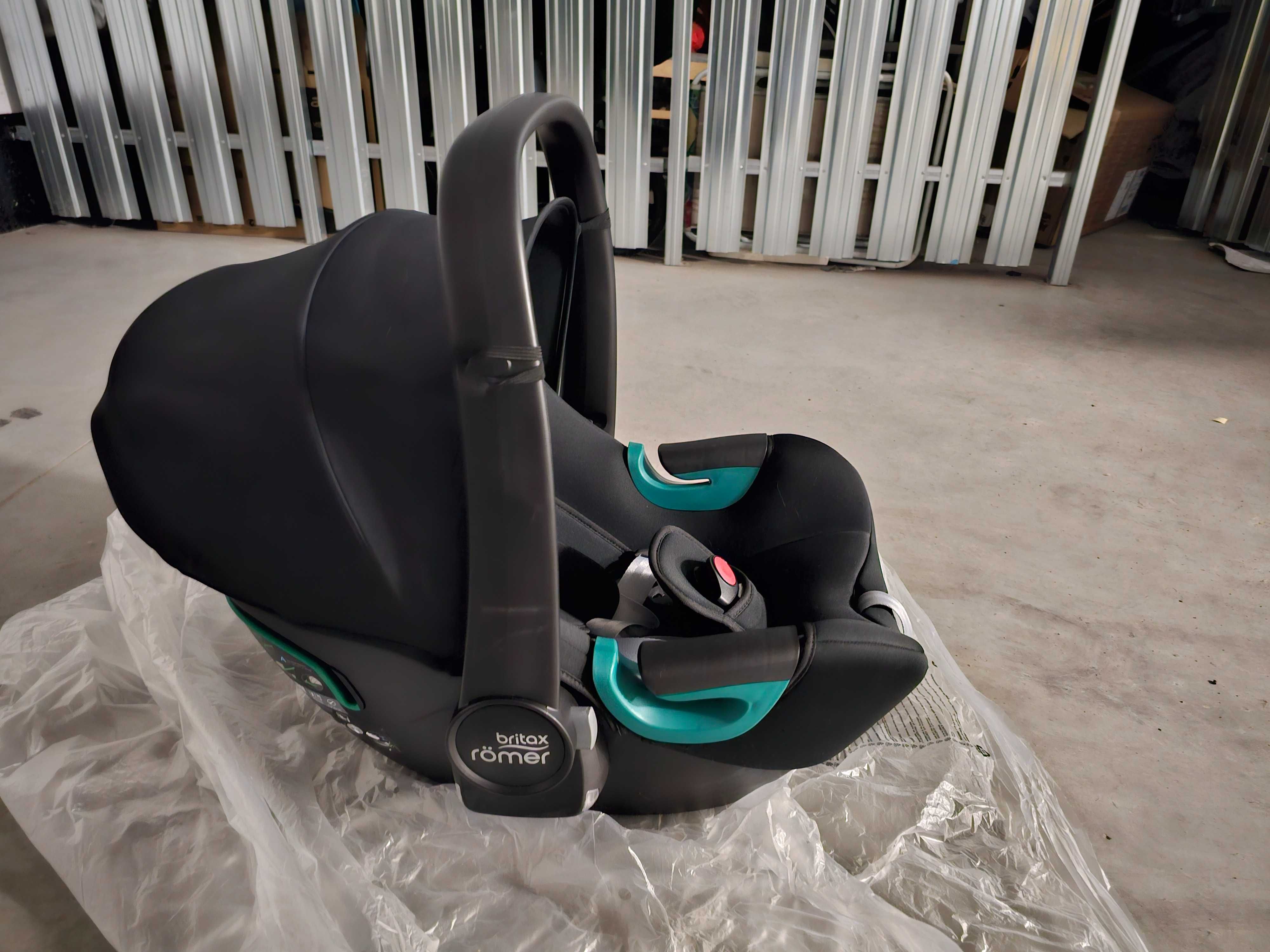 Fotelik samochodowy britax isense 3