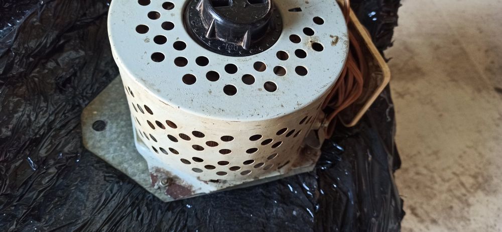 Трансформатор лабораторный