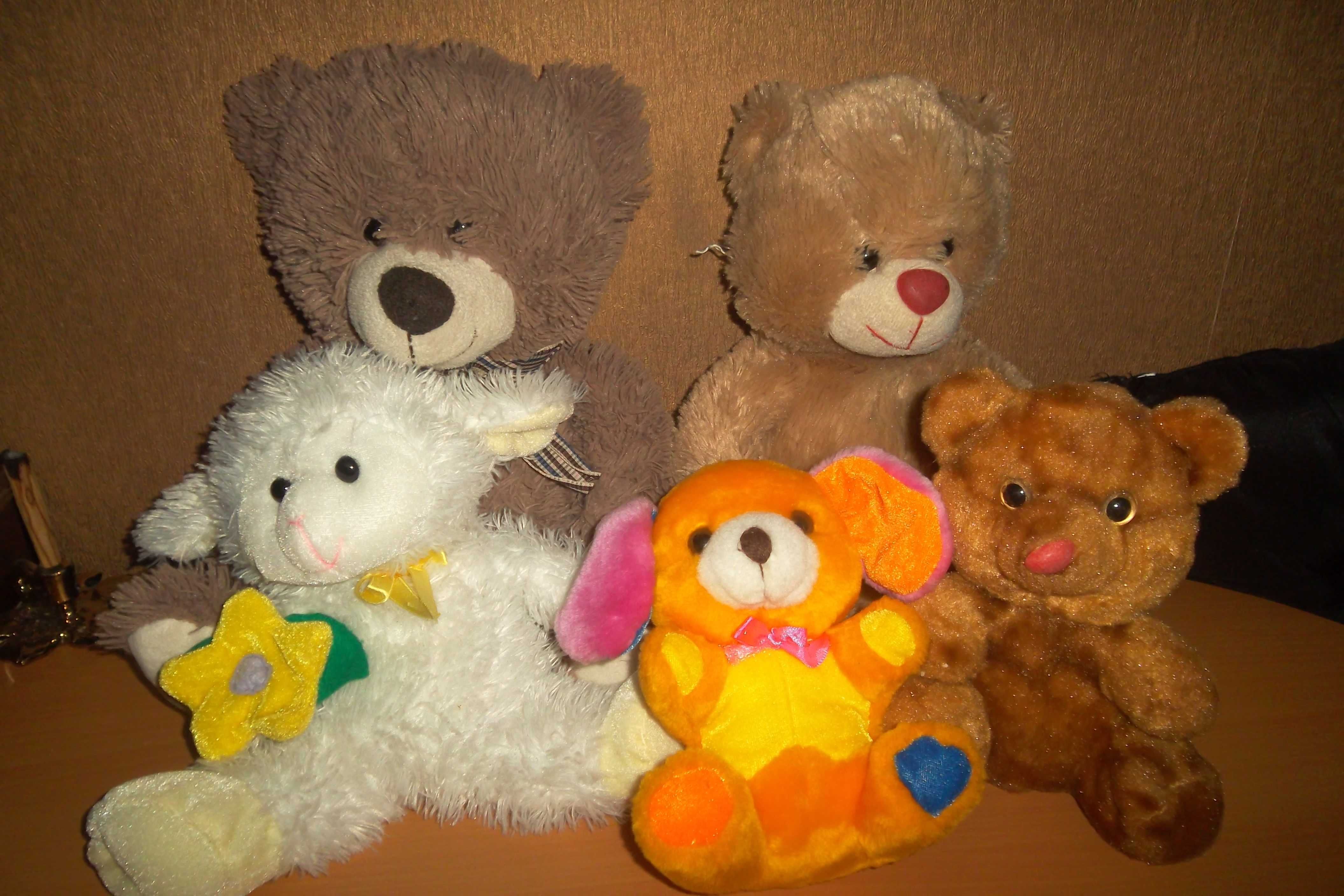 Продам лотом мягкие игрушки