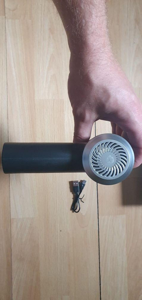 Odkurzacz przenośny USB bezprzewodowy akumulatorowy domu i samochodu