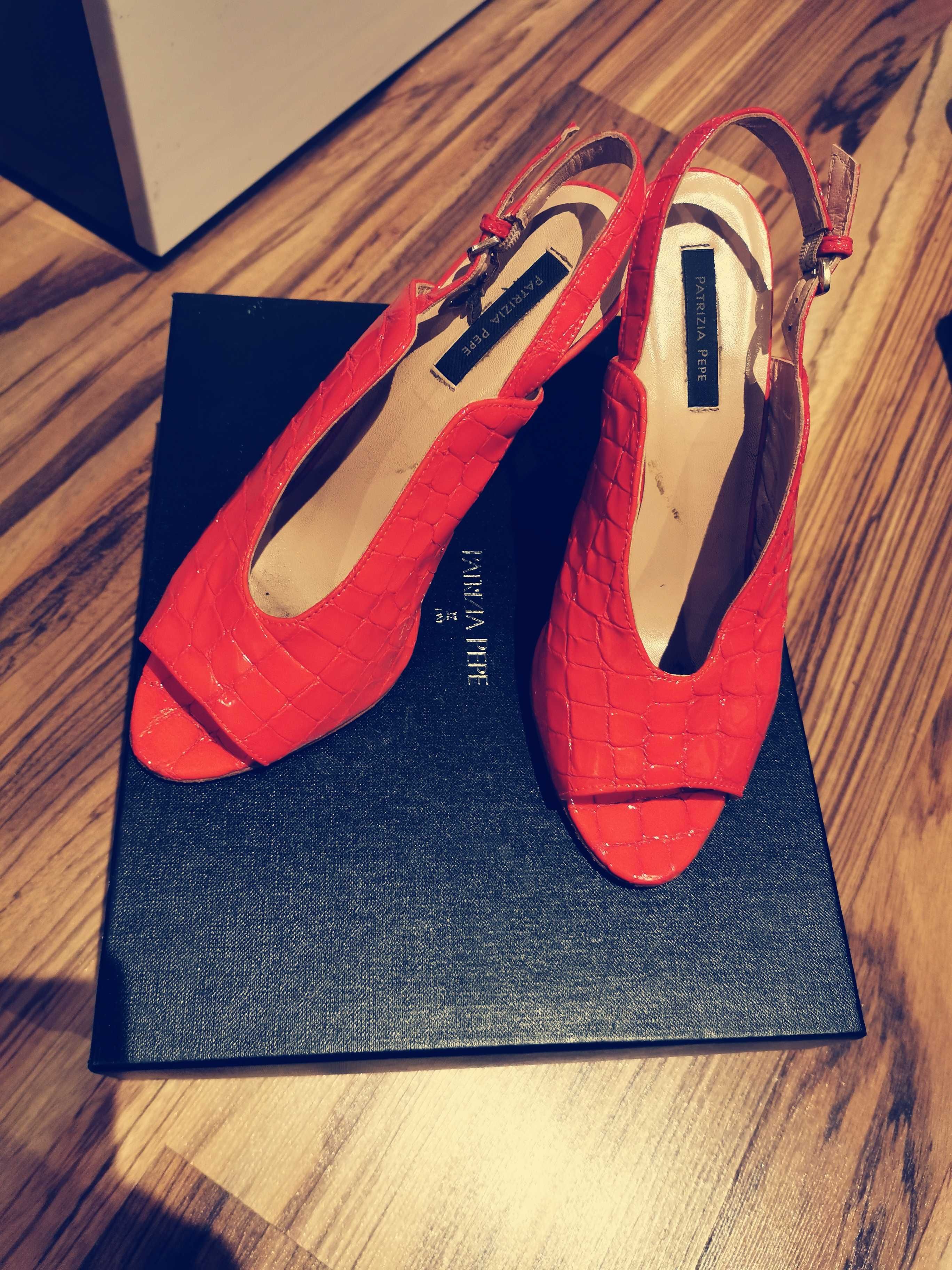 Buty czerwone patrizia pepe