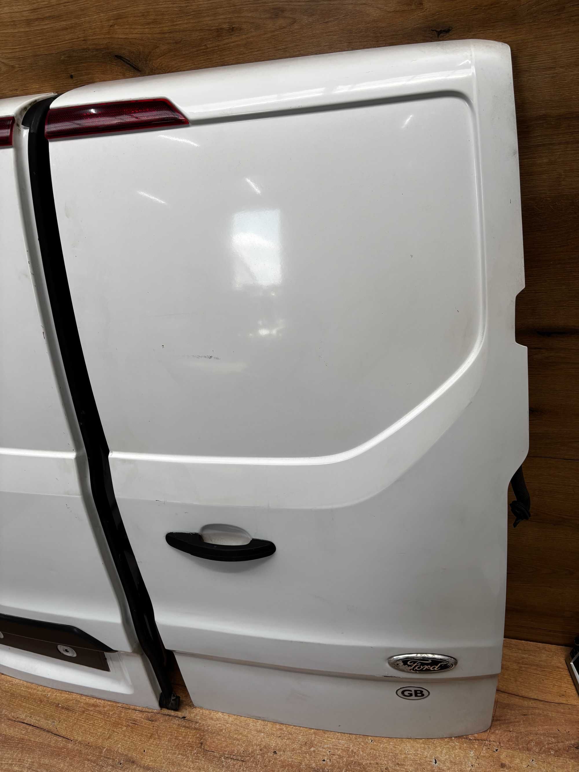 Drzwi tylne Ford Transit Custom