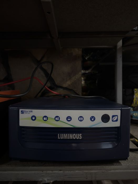 Інтвертор ДБЖ перетворювач напруги 600 1300 Luminous