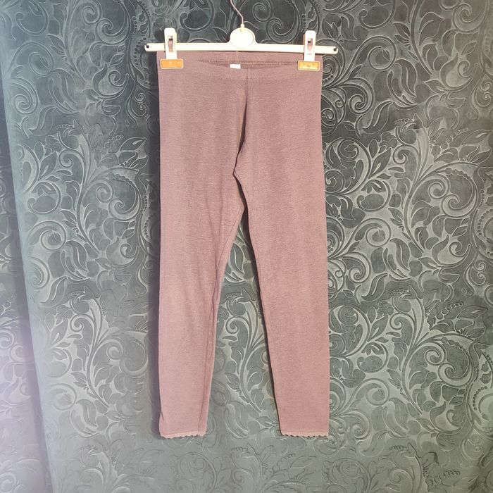 Legginsy z koronką