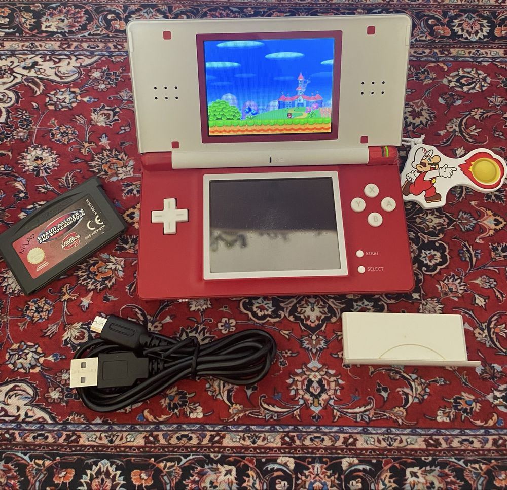Nintendo DS Lite