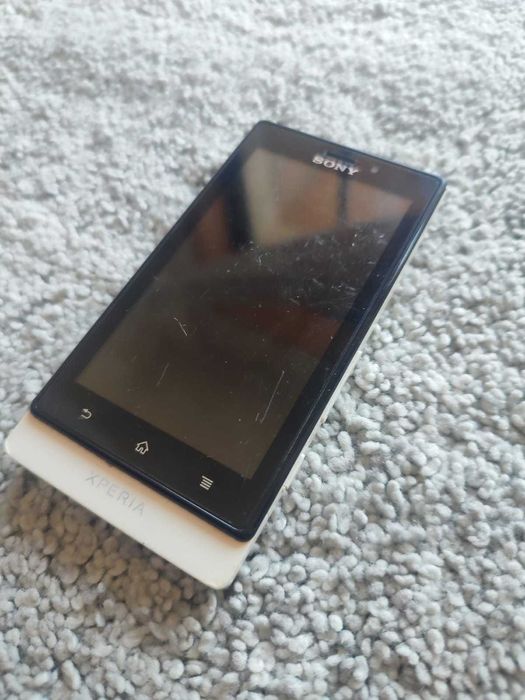 Telemóvel SONY Xperia Miro
